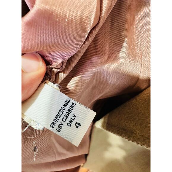 Vintage LARRY LEVINE Tan 100% Pure Wool Button Front Trench Coat Size 4 - Picture 14 of 15